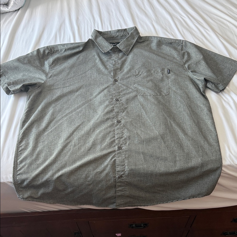 Men's Casual Gray Button-Down Shirt